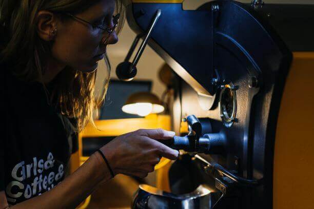 roasters/girls-who-grind-coffee/images/ty29-girls-who-grind-coffee.jpg